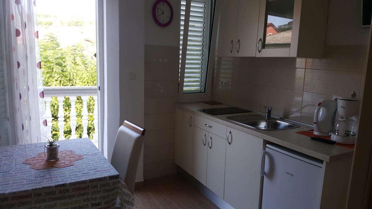 Anka Bunic Rab Town Exterior foto